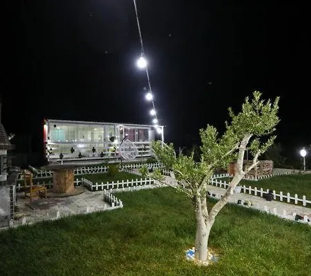 Villa Entire Niku With Beautiful Garden Vlorë