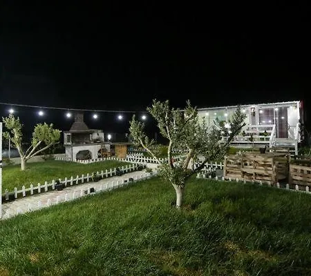 Villa Entire Niku With Beautiful Garden *